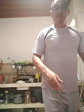 Snapshot of jorge406 chatting on 03/28/26, 04:19 jorge406 online show from 03/28/26, 04:19