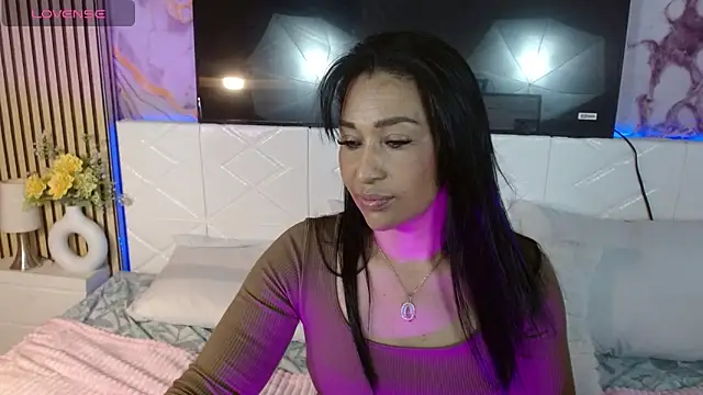 IvyShine7 online show from 05/14/26, 07:11