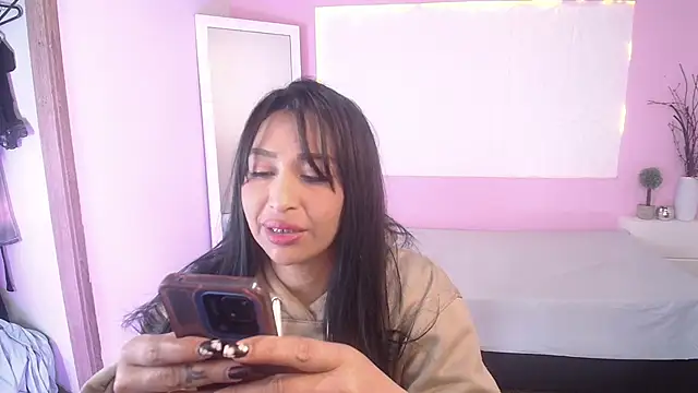 IvyShine7 online show from 10/14/25, 03:51