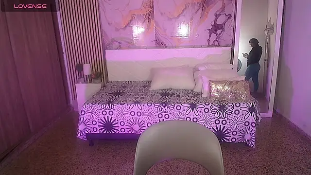 IvyShine7 online show from 04/29/26, 07:09