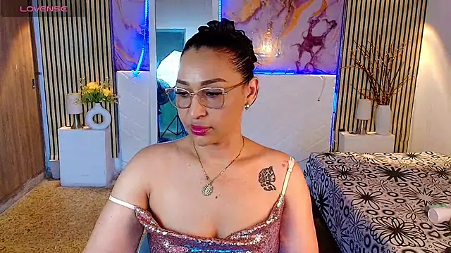 IvyShine7 online show from 07/15/26, 06:04
