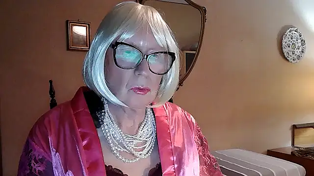 Snapshot of ROBY_SWEETHOT chatting on 09/25/25, 11:00 ROBY SWEETHOT online show from 09/25/25, 11:00