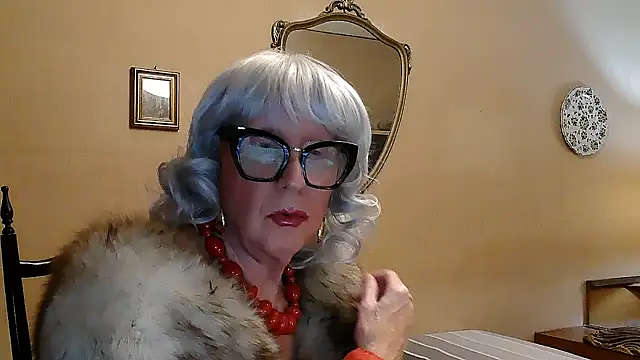 Snapshot of ROBY_SWEETHOT chatting on 09/27/25, 10:05 ROBY SWEETHOT online show from 09/27/25, 10:05