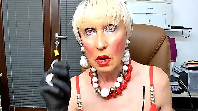 ROBY SWEETHOT online show from 12/16/25, 10:25