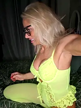 Bellarose xx online show from 04/14/26, 07:08