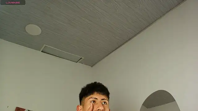 Andy Justgame online show from 11/08/25, 03:43