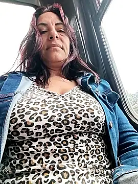  Kamy Hot online show from 10/18/25, 05:15