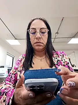  Kamy Hot online show from 09/18/25, 03:15