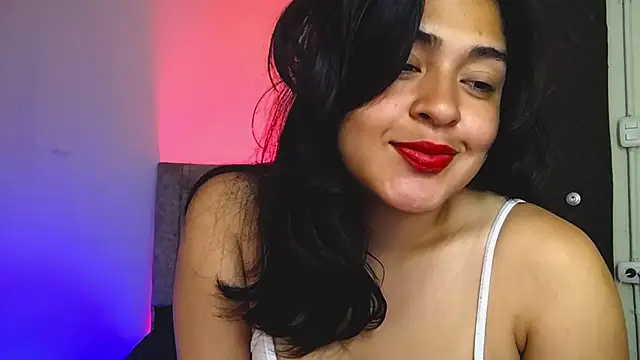 Snapshot of EmilyNoir1 chatting on 09/14/25, 12:44 EmilyNoir1 online show from 09/14/25, 12:44