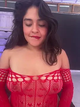 EmilyNoir1 online show from 05/08/26, 06:23