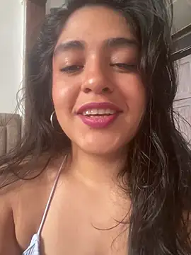 EmilyNoir1 online show from 07/11/26, 05:13