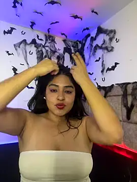 EmilyNoir1 online show from 10/28/25, 12:00