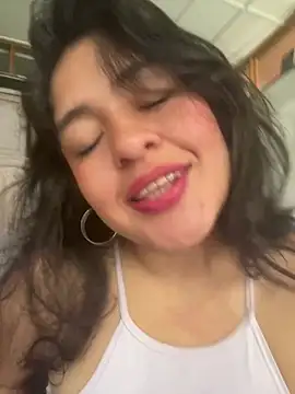 EmilyNoir1 online show from 05/17/26, 11:54