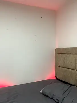 EmilyNoir1 online show from 11/09/25, 03:16