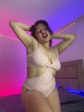 EmilyNoir1 online show from 01/31/26, 09:57