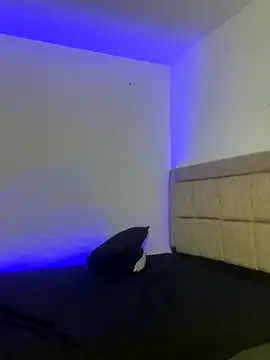 EmilyNoir1 online show from 11/05/25, 12:25