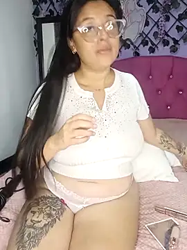 Sophie-Hot- online show from 03/19/26, 10:15