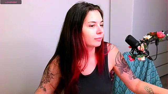 peachyness online show from 11/28/25, 03:34