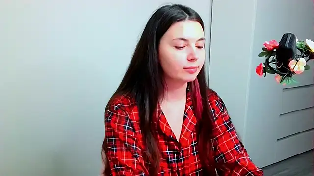 peachyness online show from 12/19/25, 03:36