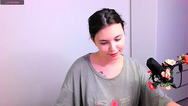 peachyness online show from 12/01/25, 07:59