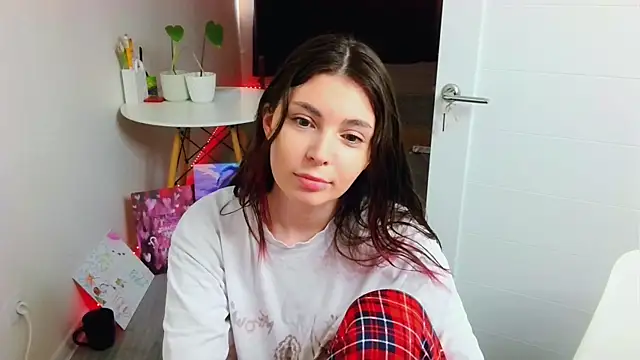 peachyness online show from 07/16/26, 05:21