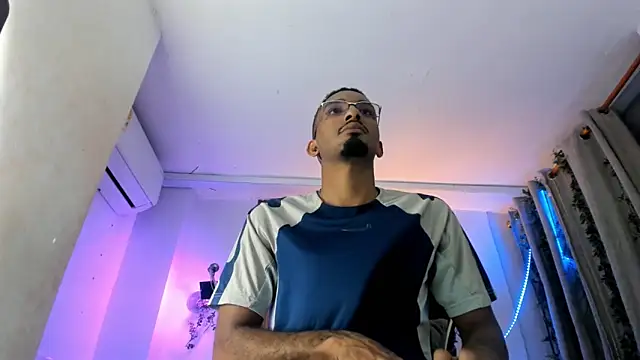 Darwin mayo online show from 12/22/25, 05:35