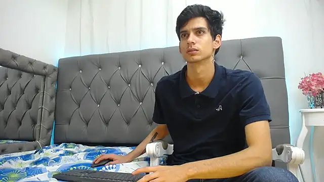 Sebalexis7 online show from 10/07/25, 06:03