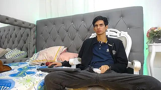 Sebalexis7 online show from 10/11/25, 03:07