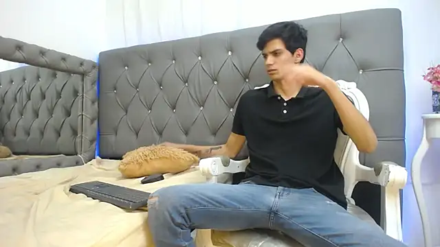 Sebalexis7 online show from 10/05/25, 03:08