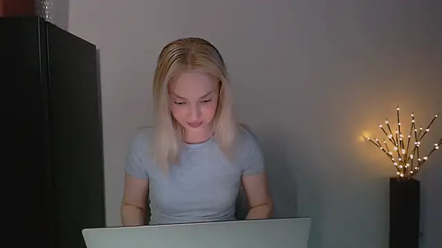 Lia noo regrets online show from 05/12/26, 05:19