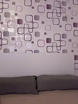 SweetTeenGirl online show from 11/06/25, 06:45