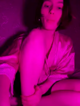 ZariaFlame online show from 12/01/25, 10:21