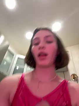 ZariaFlame online show from 11/14/25, 10:13