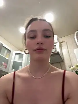 ZariaFlame online show from 04/22/26, 10:16