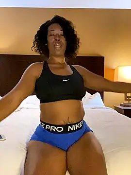 StaciDiamond online show from 10/16/25, 06:38