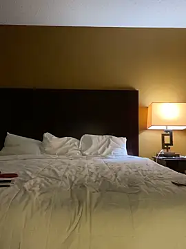 StaciDiamond online show from 10/31/25, 10:34