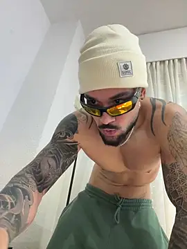 penebunny online show from 12/17/25, 11:04