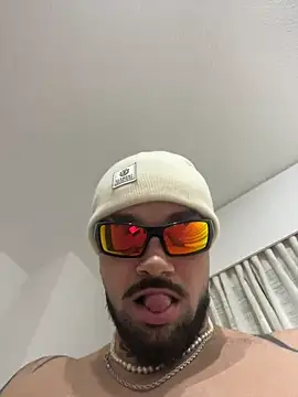 penebunny online show from 12/16/25, 05:00