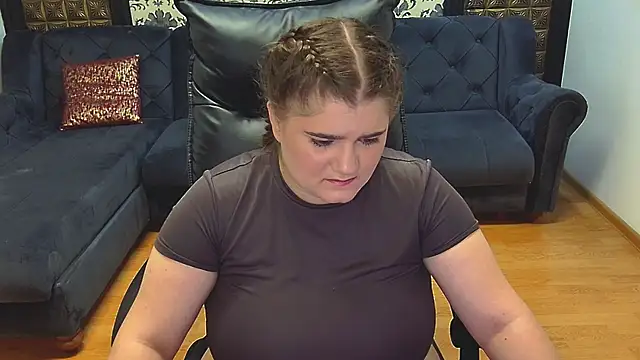 LissaBigTitts online show from 11/04/25, 02:21