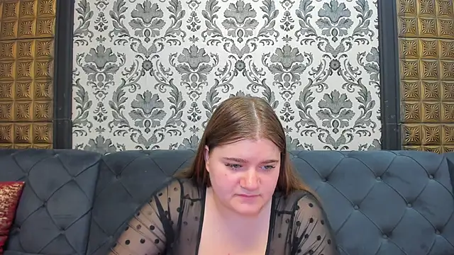 LissaBigTitts online show from 02/18/26, 09:00