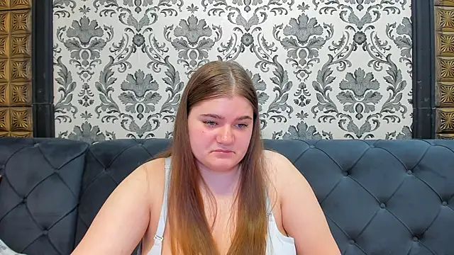 LissaBigTitts online show from 02/17/26, 09:23