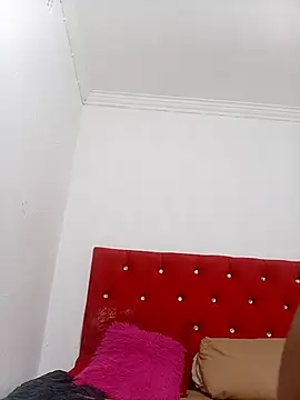 GoldSnowXxX online show from 03/24/26, 10:43