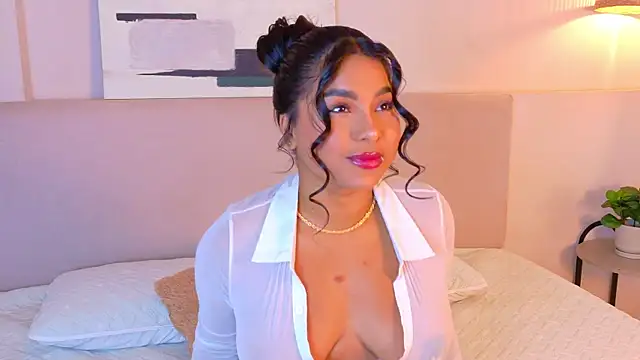 LanaRozz online show from 04/08/26, 07:37