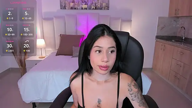 miranda crawfor online show from 10/23/25, 11:31