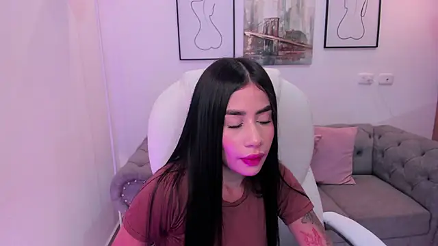 miranda crawfor online show from 03/18/26, 02:48