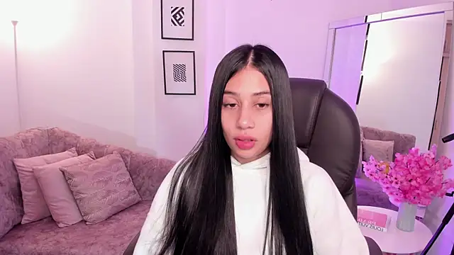 miranda crawfor online show from 11/06/25, 11:47