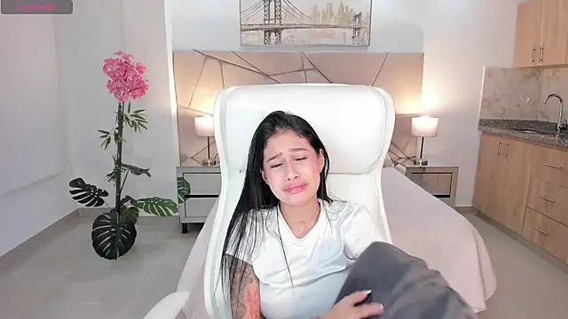 miranda crawfor online show from 10/25/25, 12:17