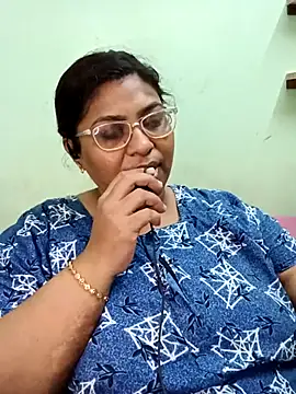 Snapshot of zara-mallus chatting on 09/23/25, 09:00 zara-mallus online show from 09/23/25, 09:00