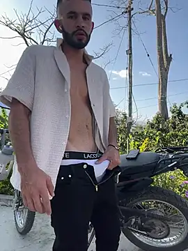 Snapshot of Jacksonfranco chatting on 02/28/26, 09:25 Jacksonfranco online show from 02/28/26, 09:25