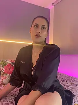 Atenea Clerk online show from 03/27/26, 12:39